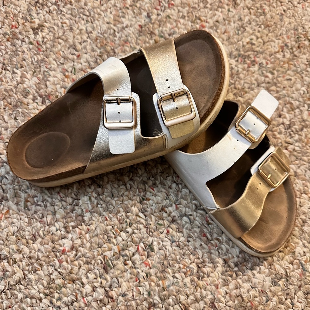 White & Gold Sandals - Picture 3 of 4